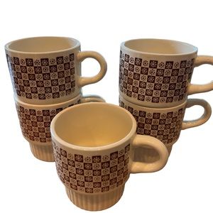 Adorable Vintage Stackable Mugs- Set of 5